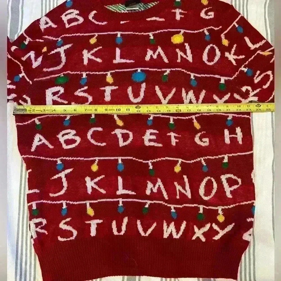 Stranger things Ugly Christmas sweater XL - Picture 5 of 5